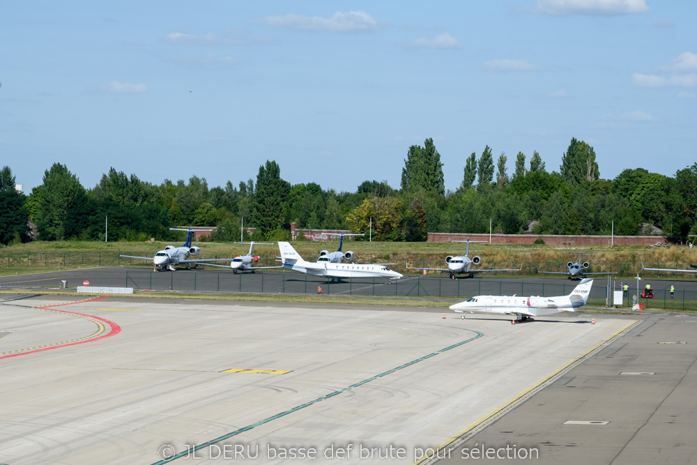 Liege airport
 General Aviation Terminal - ASL Group